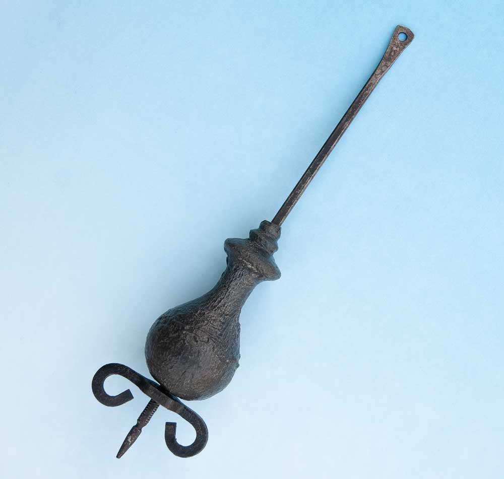 Bleibirnen-Pendel, Modell Cattin, patiniert, ca. 165 g