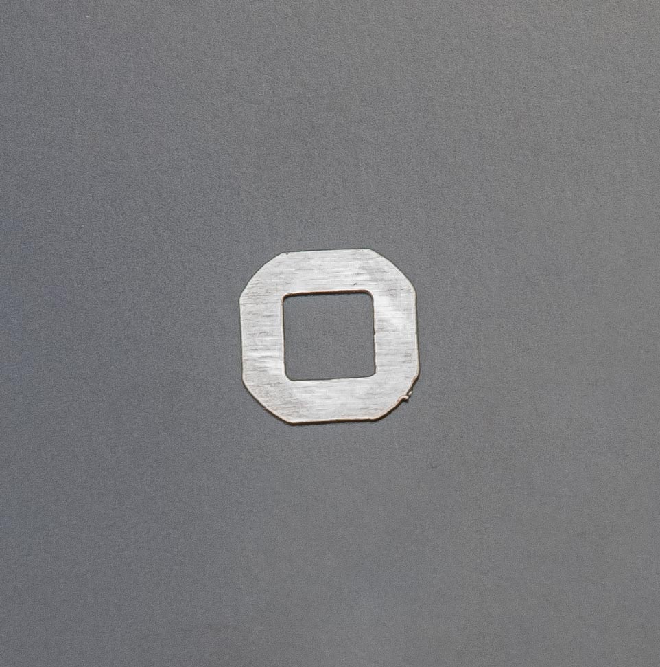 Klemmvierkant für Comtoise-Uhren, Federstahl, ca. 0,50 mm dick, 1 St.