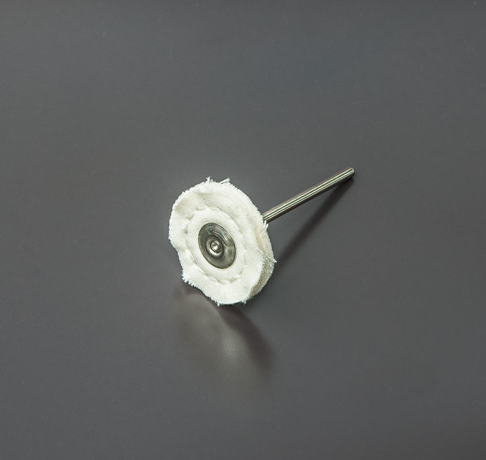 Nesselpolierer, gesteppt, 25 mm Ø, mit Schaft