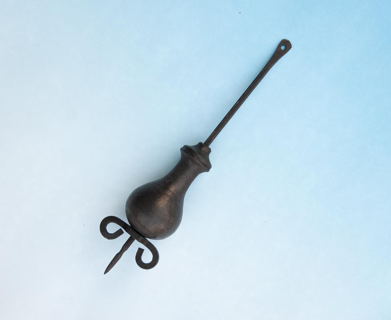 Bleibirnen-Pendel, Modell Bailly, patiniert, ca. 205 g