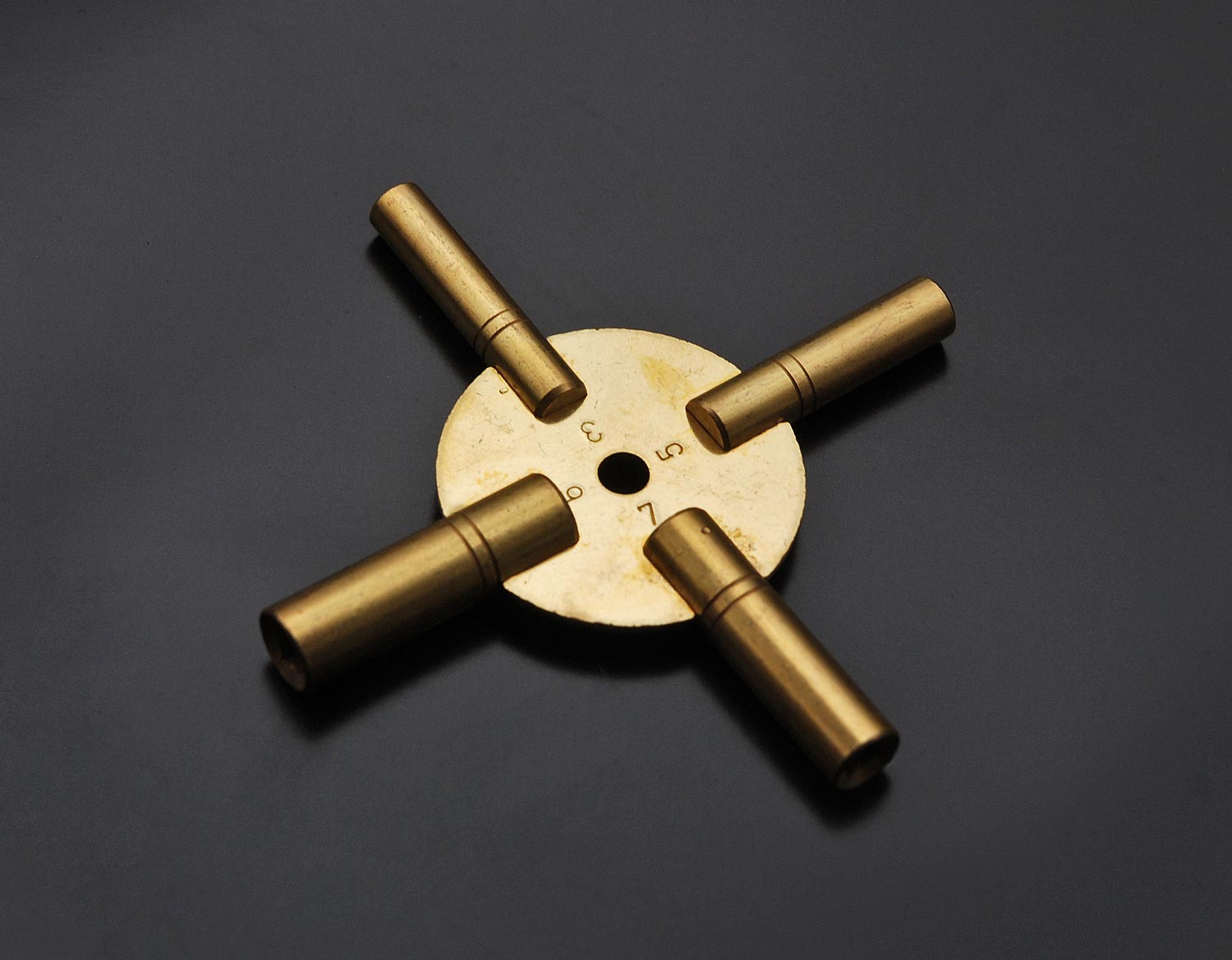 Universalschlüssel - Stern-Schlüssel - Multi-Schlüssel für Grossuhren, Gr. 3‑5‑7‑9