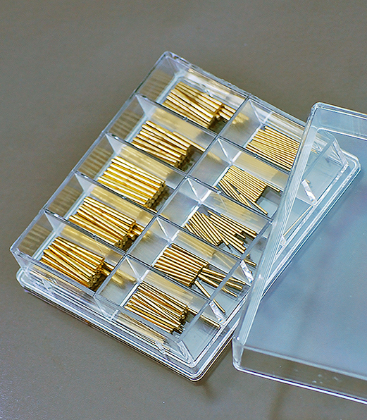 Box mit 200 St konische Vorsteckstifte Sortiment Stahl kleine Größen